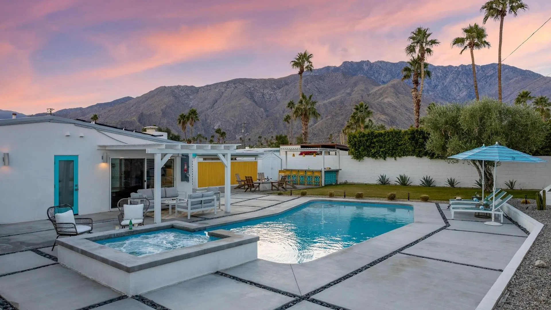Villa Starburst Ps By Acme House Company Palm Springs 0*,