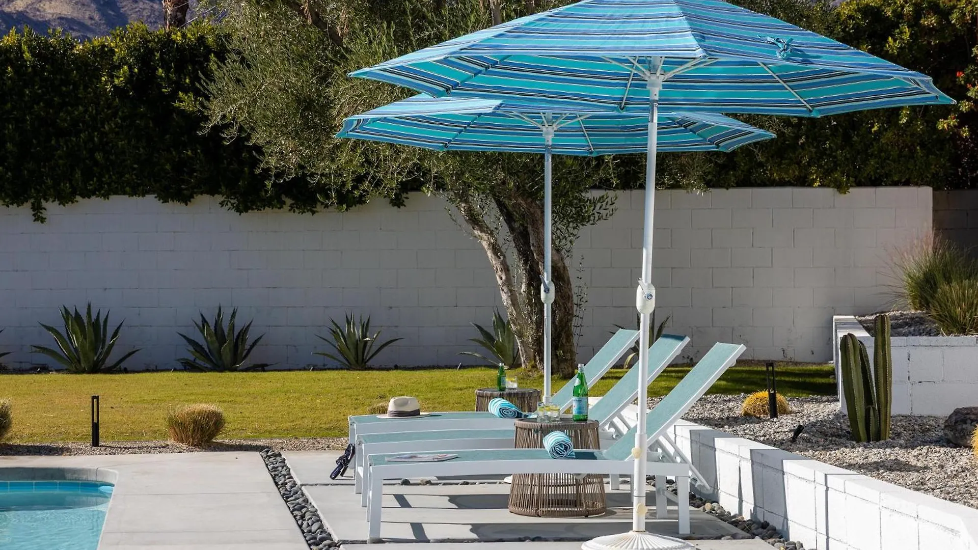 Villa Starburst Ps By Acme House Company Palm Springs