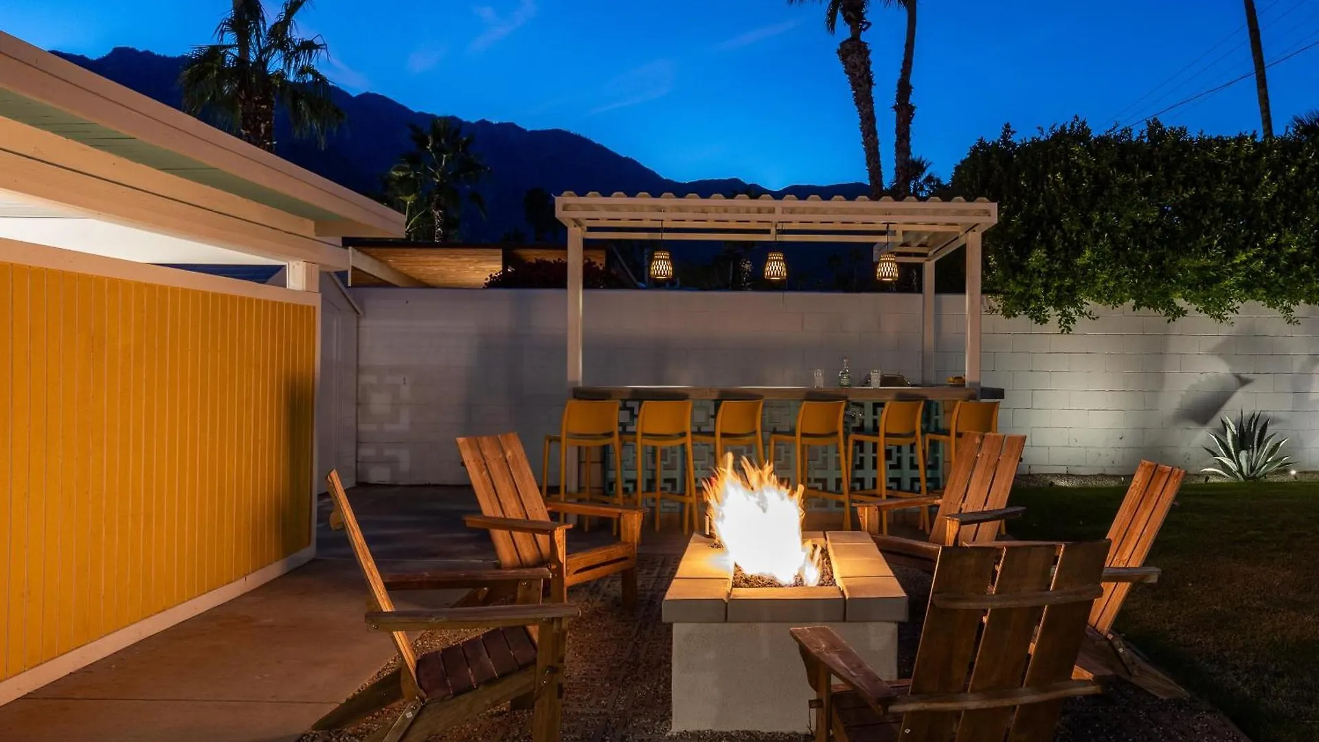 Villa Starburst Ps By Acme House Company Palm Springs Stati Uniti