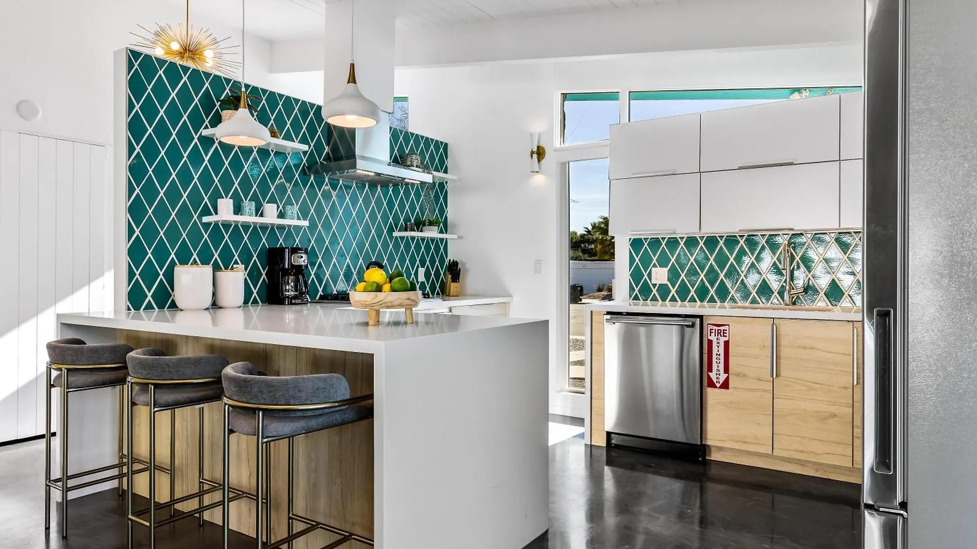 Villa Starburst Ps By Acme House Company Palm Springs